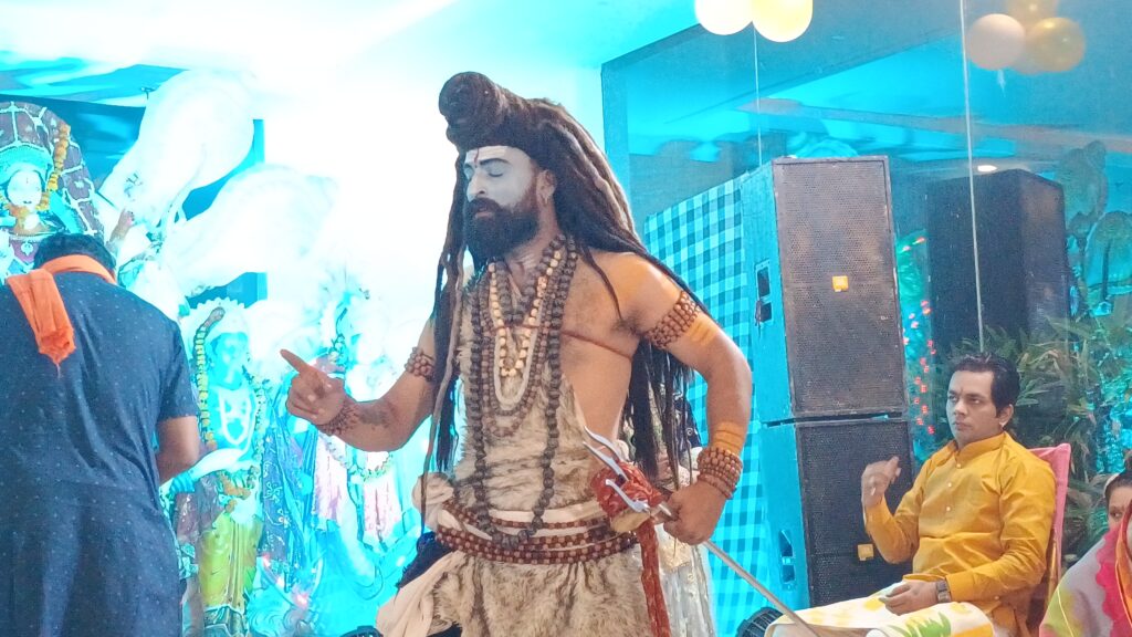 "Shiv Jhaki showcasing Shiva's majesty with elaborate decorations and sacred symbols."