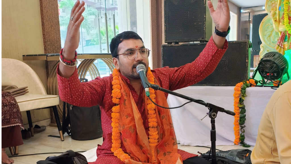 Vikas Mishra - Renowned Bhajan Singer in Delhi NCR